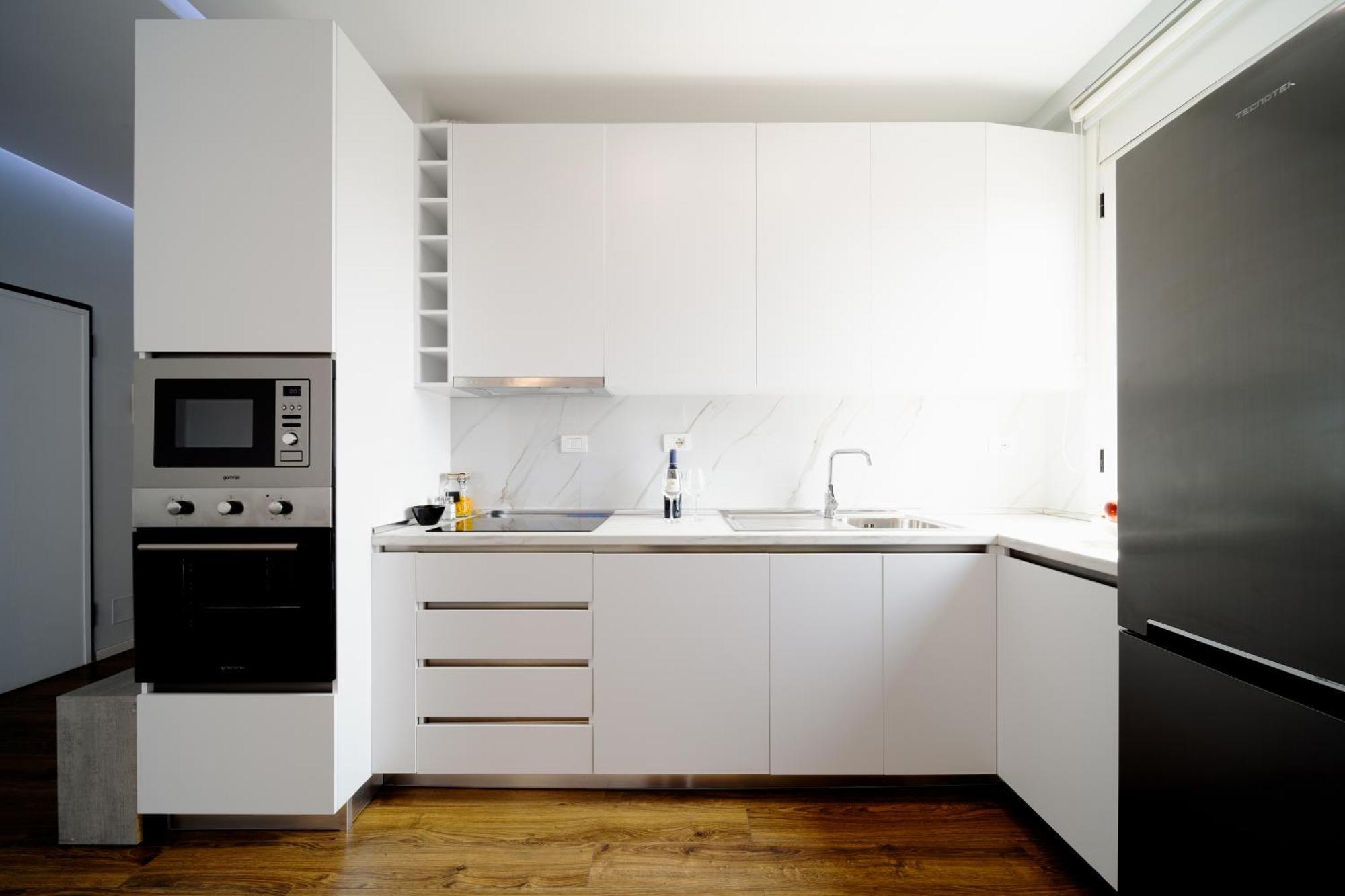 Apartamente Tiranë Luaran gambar